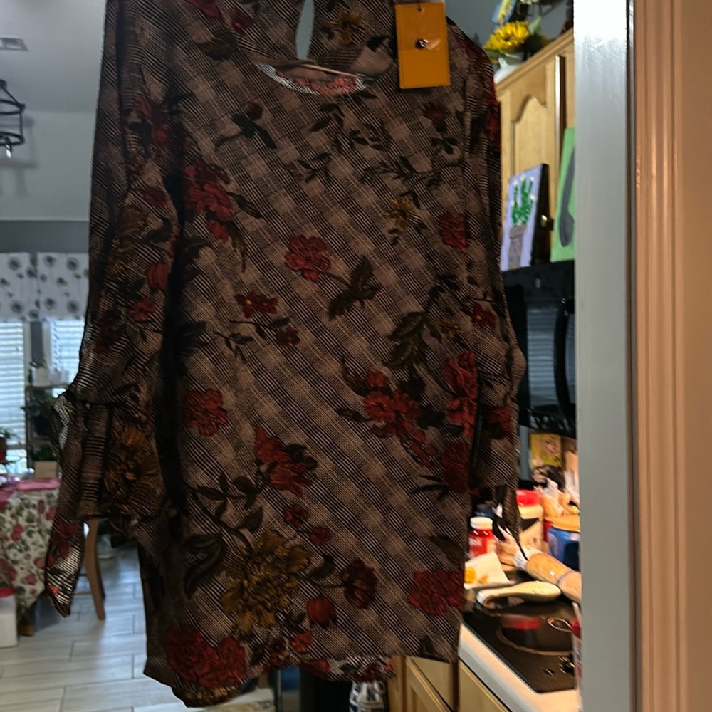 Ladies dress top